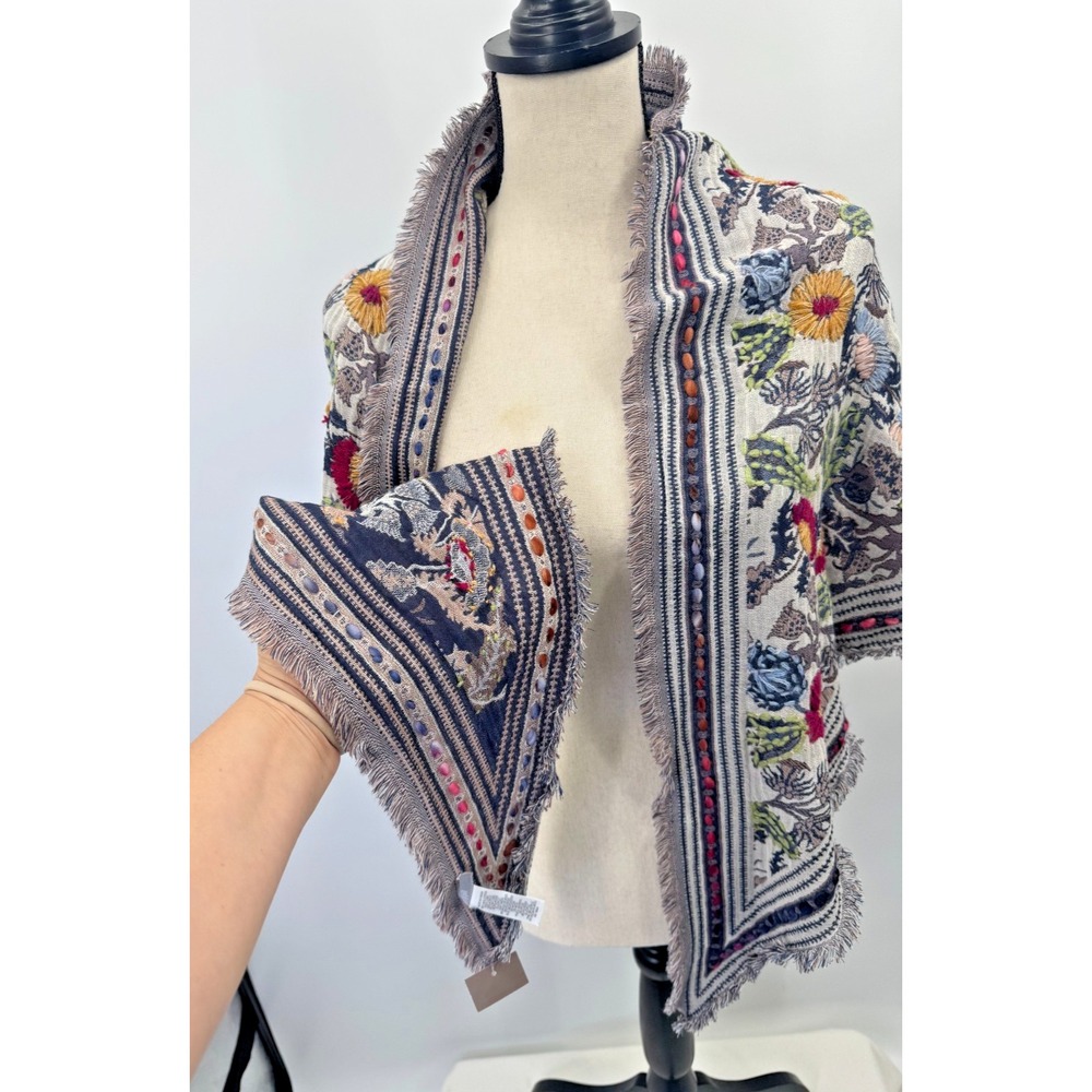 J Jill Woven Winter Bloom Embroidered Traingle Scarf Shawl Wrap 72x27 Woven Wool - Picture 4 of 13